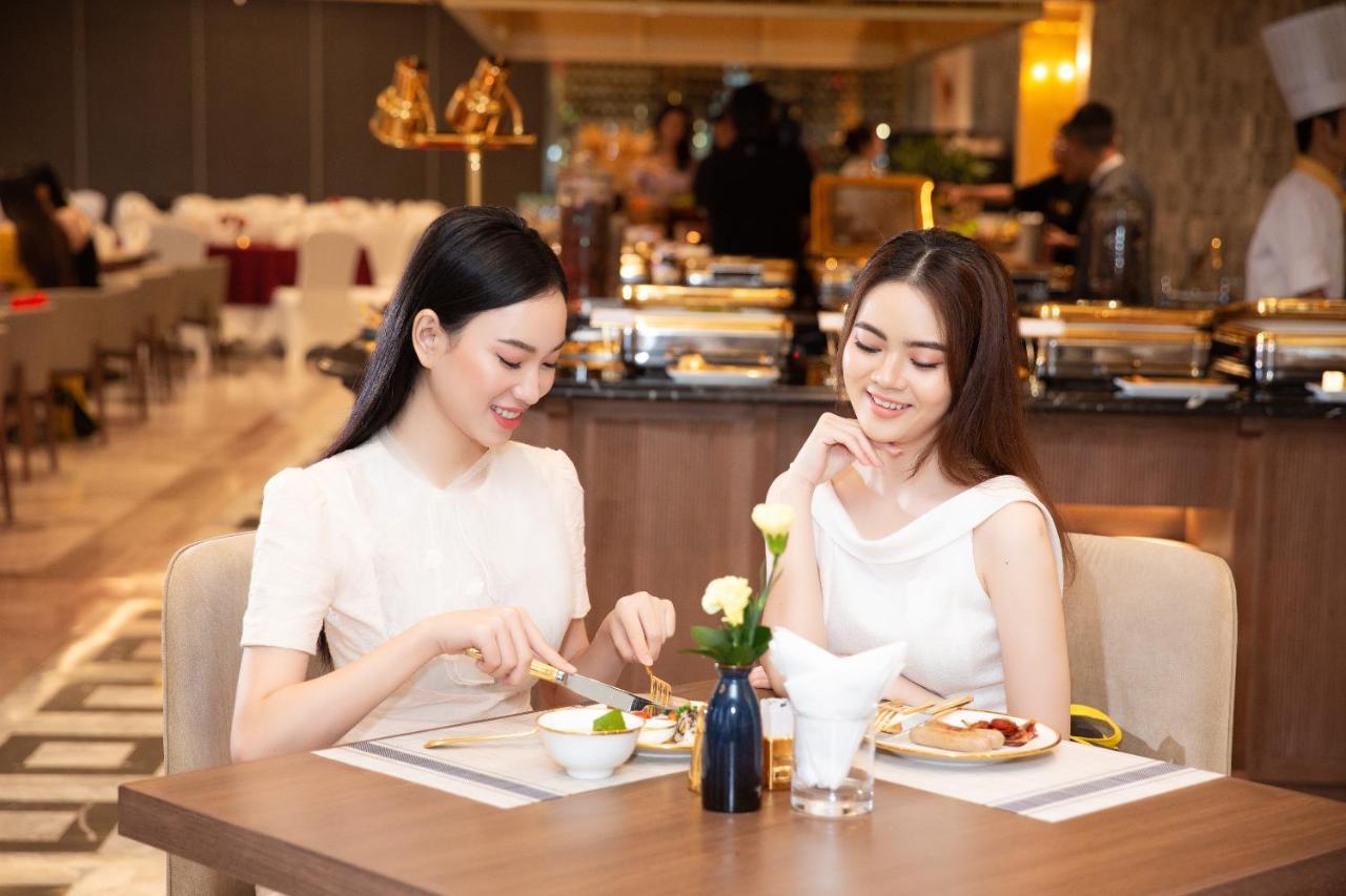 Dolce By Wyndham Hanoi Golden Lake Exterior photo