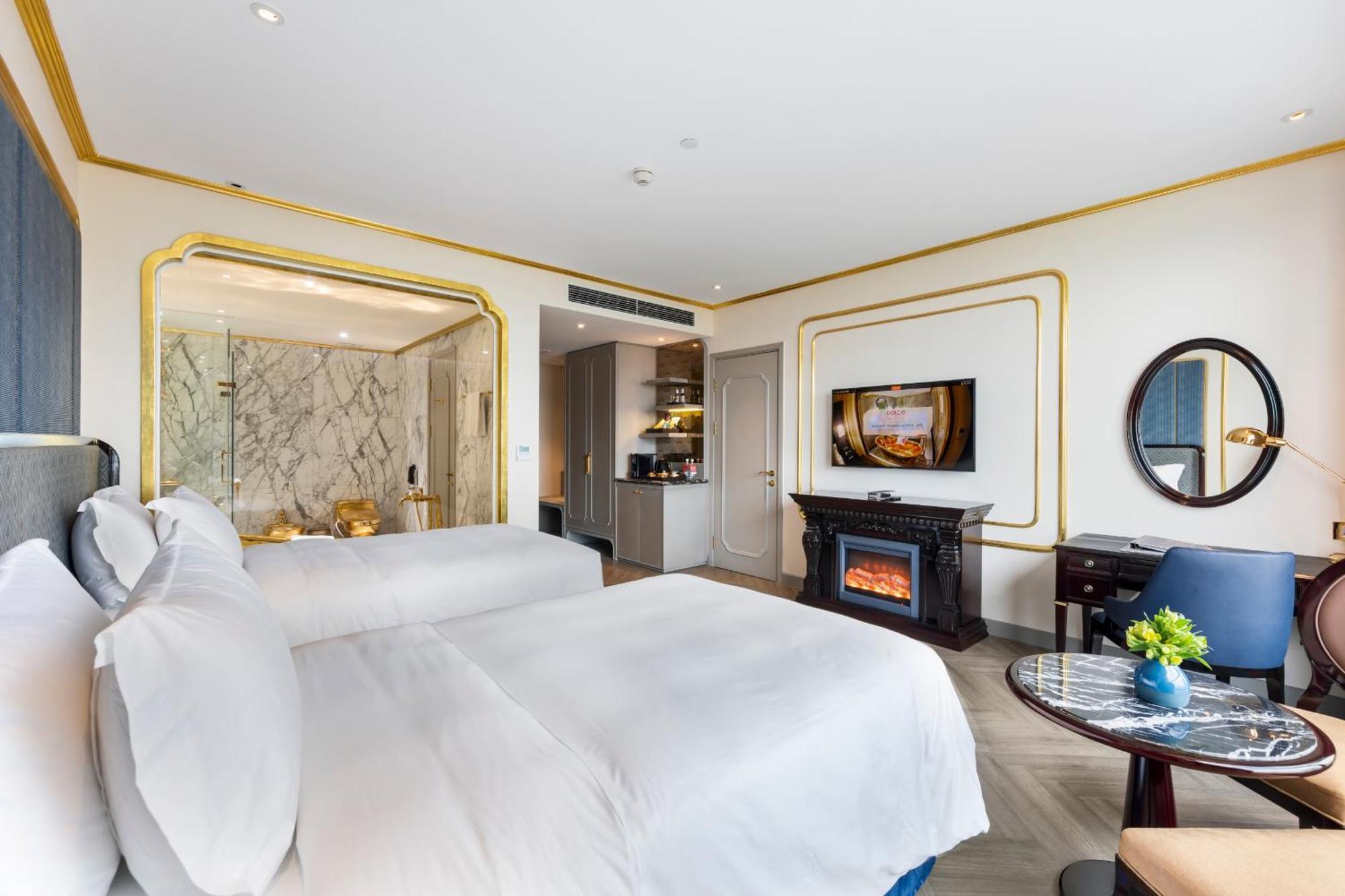 Dolce By Wyndham Hanoi Golden Lake Exterior photo